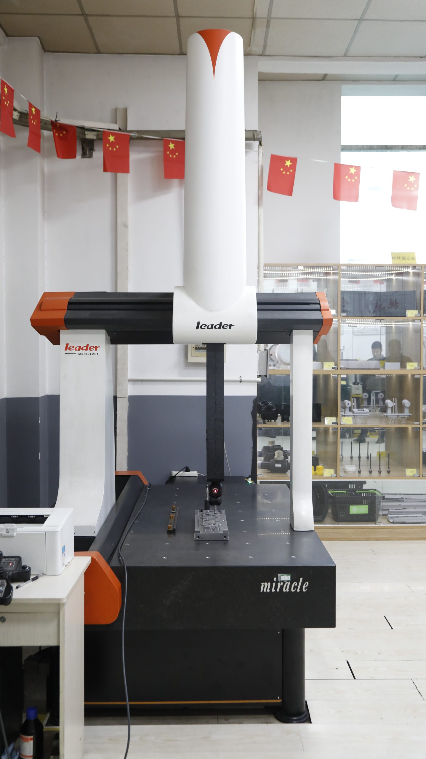 Vertical CMM inspection machine at Qingdao Jinning.